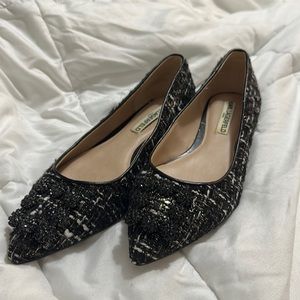 Karl Lagerfeld flats size 8. Barely worn!